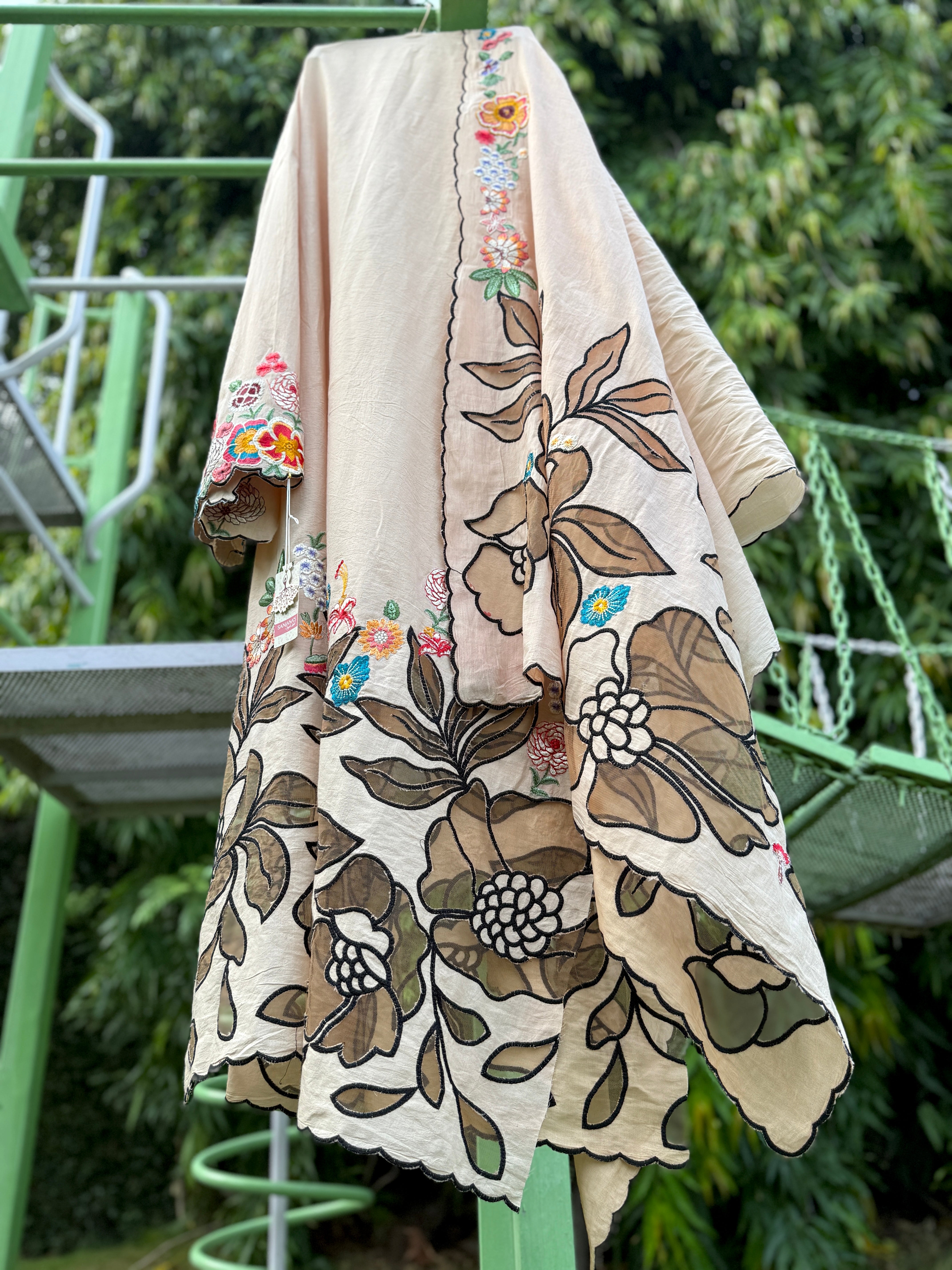 Beige Cotton Cuts Floral