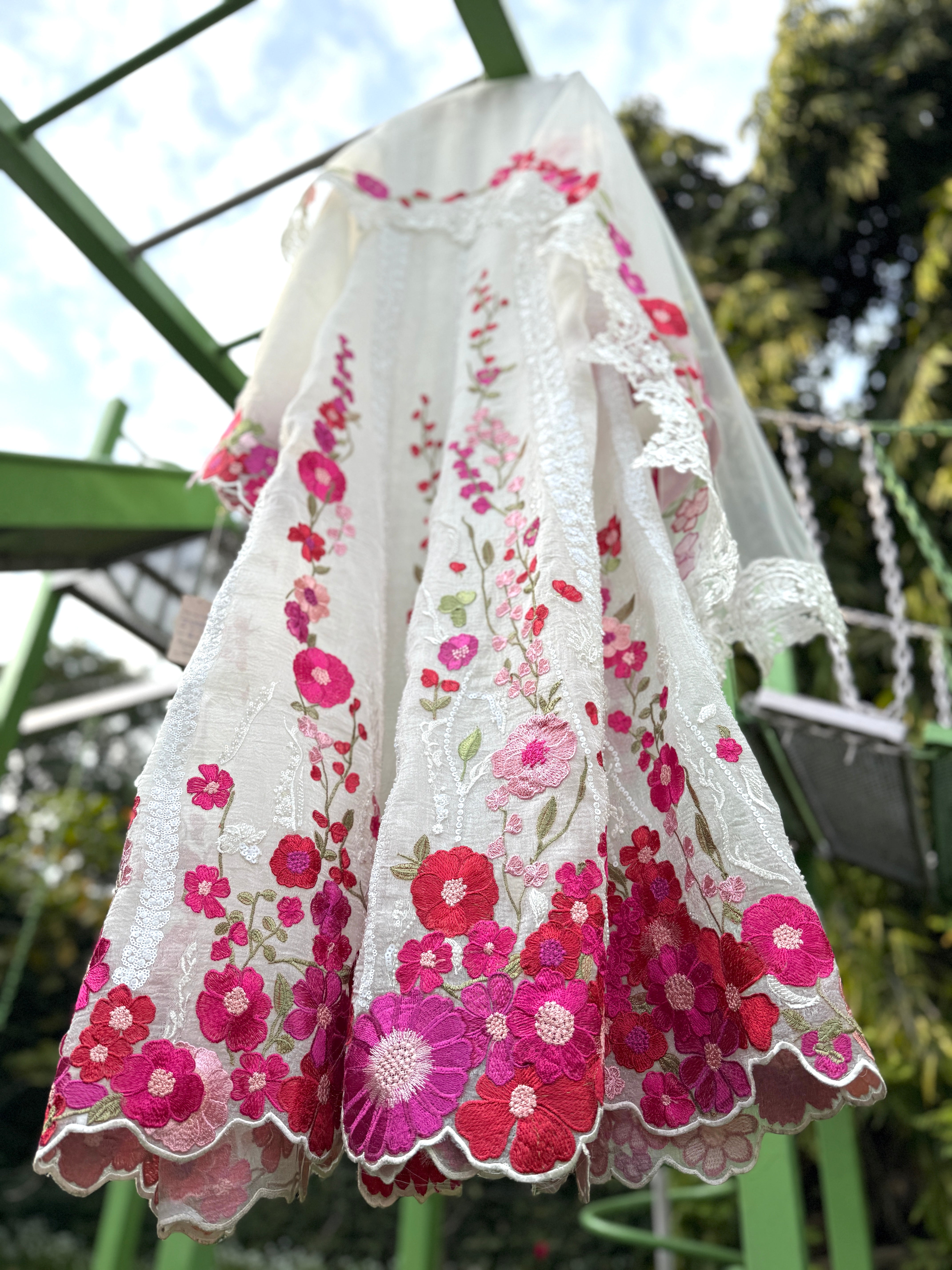 Lady Snow White Anarkali